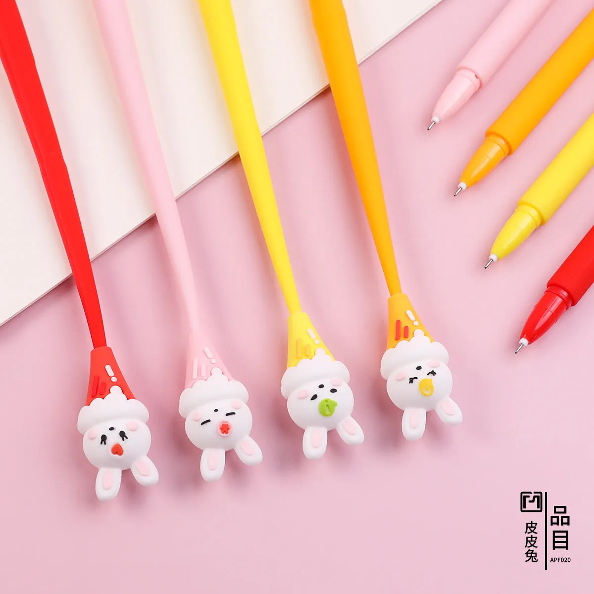 224872 RABBIT ICE CREAM WIGGLE GEL PEN-42