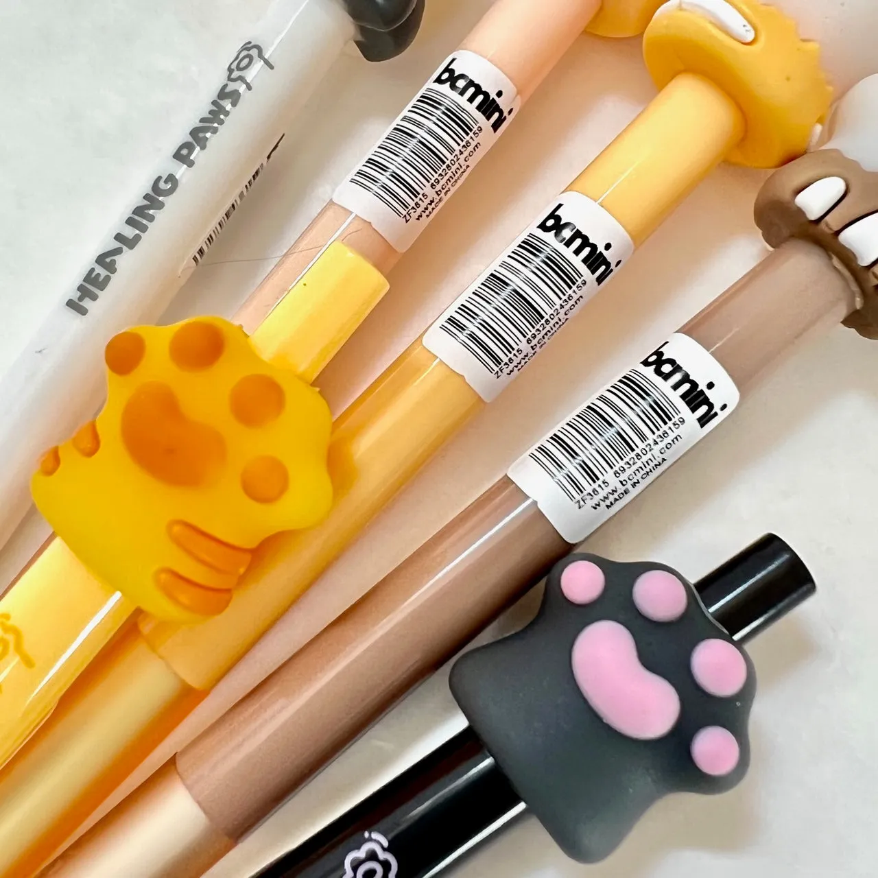 22575 CAT PAWS RETRACTABLE GEL PEN-36