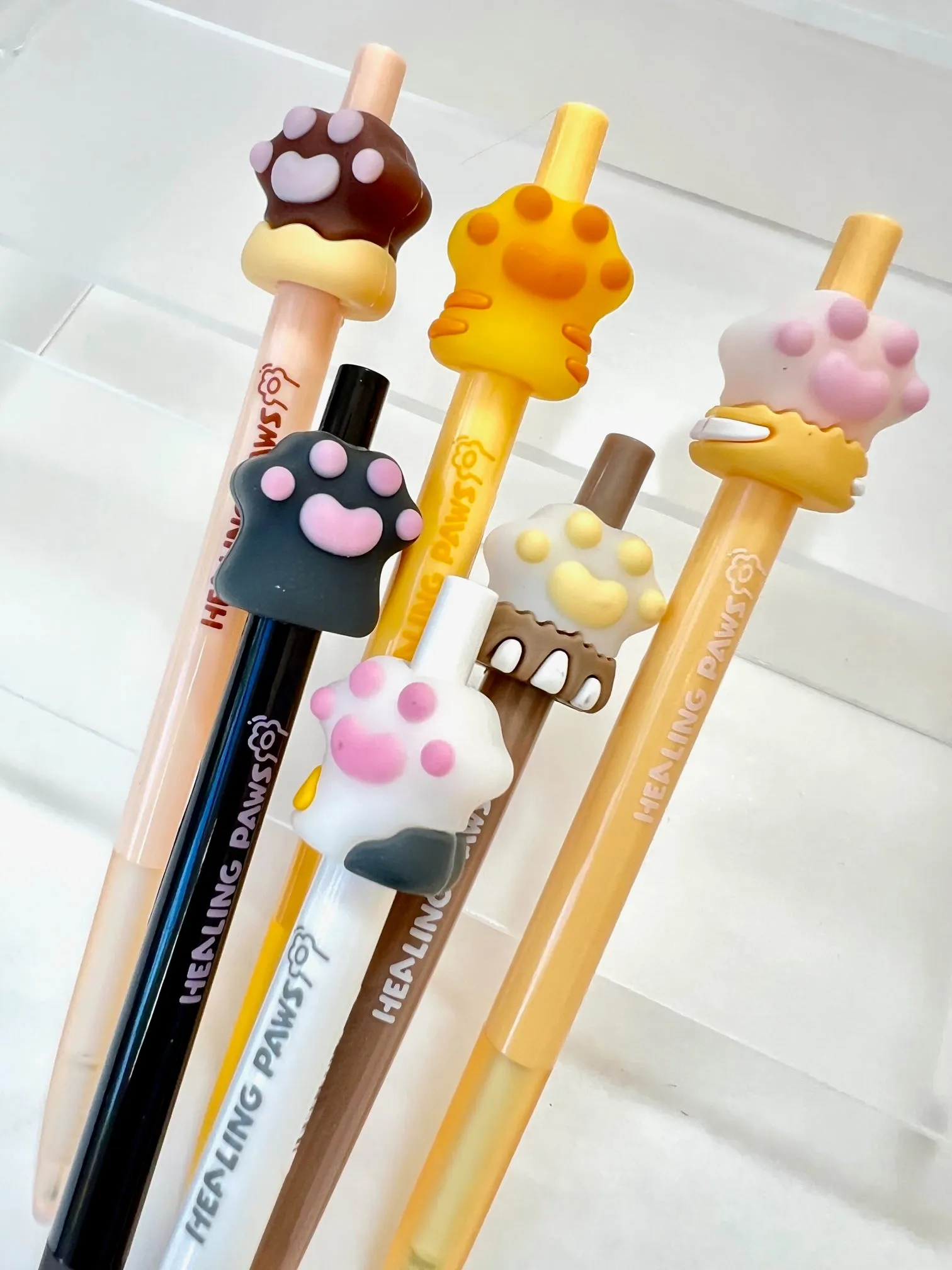 22575 CAT PAWS RETRACTABLE GEL PEN-36