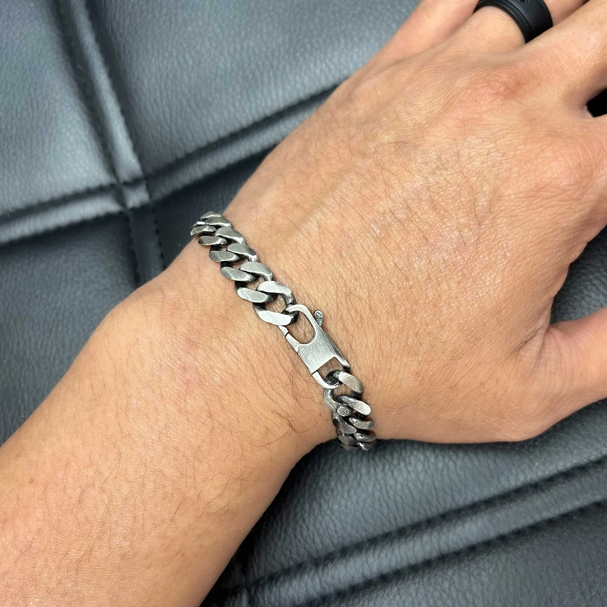 925 Sterling Gun Metal Plated Curb 9mm Bracelet - BSB0005