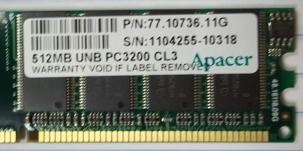 Apacer 77.10736.11G 512MB PC3200 DDR-400MHz non-ECC 184-Pin DIMM -- Used