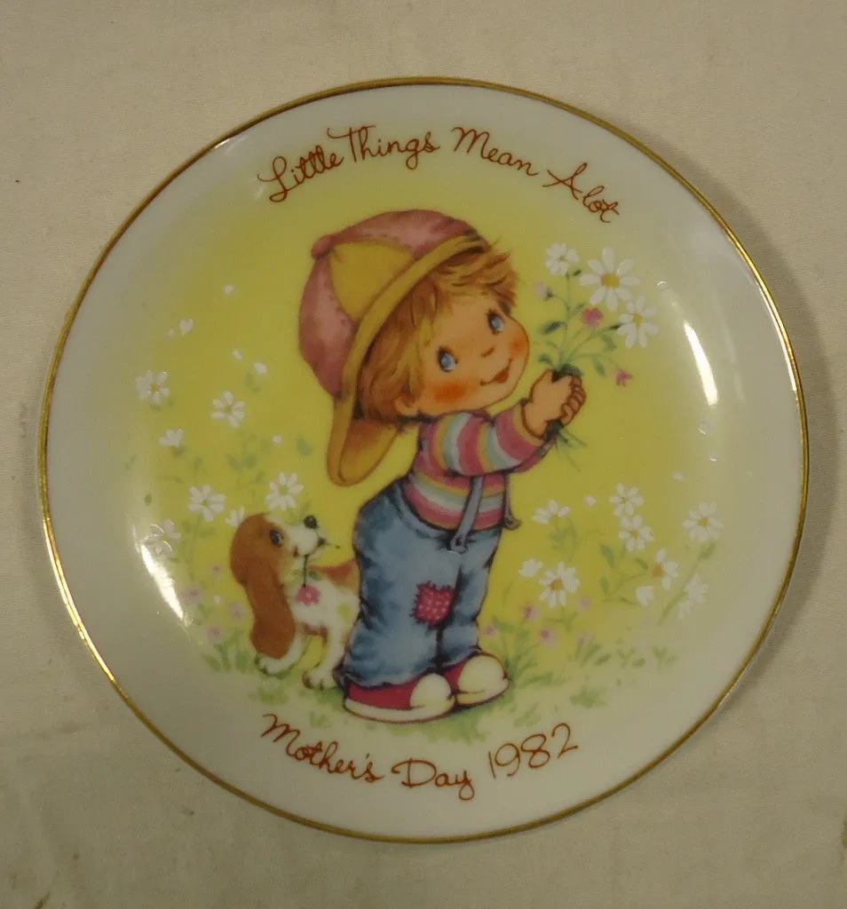 Avon 012-18a Vintage Mothers Day Plates 5in Qty 3 Porcelain -- New