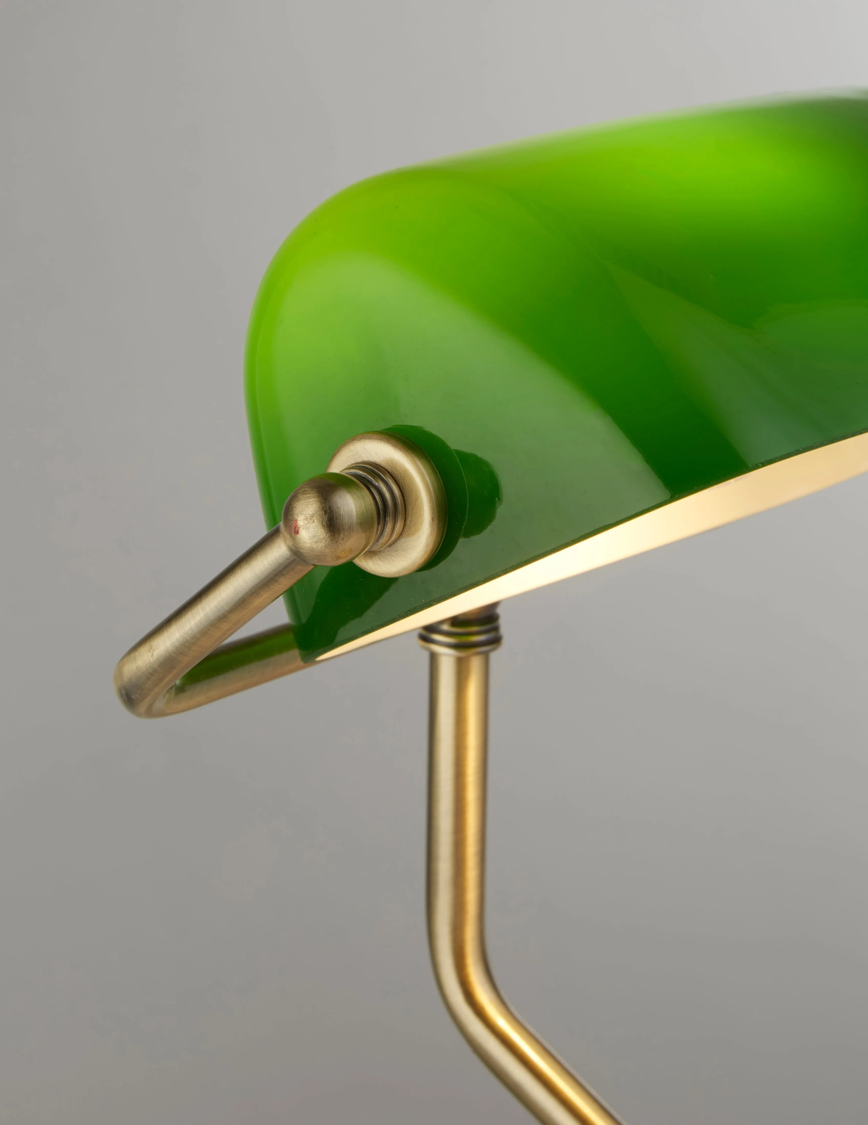 Bankers Table Lamp