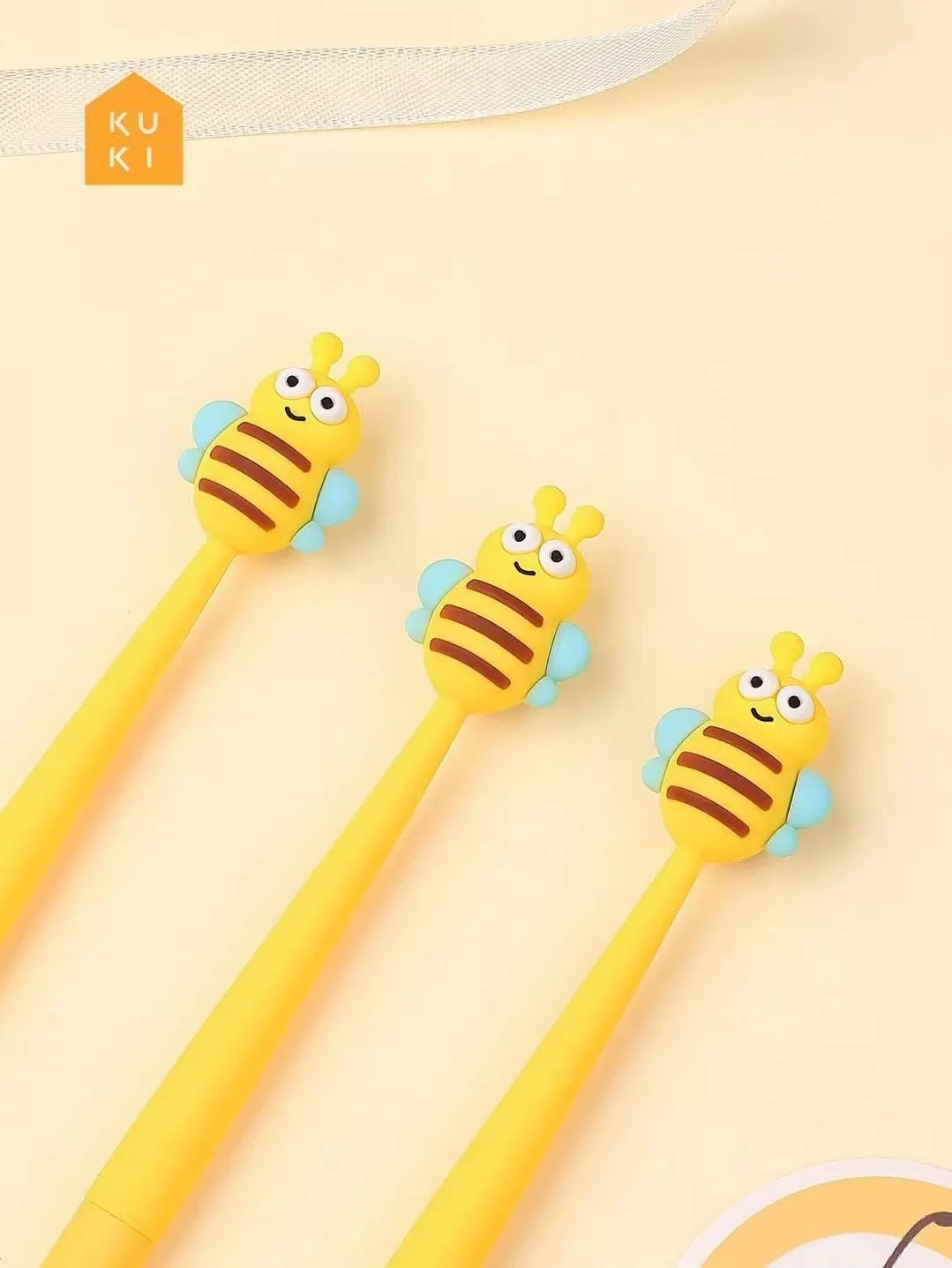 X 224392 WIGGLE BEE Vol. 2 GEL PEN-DISCONTINUED