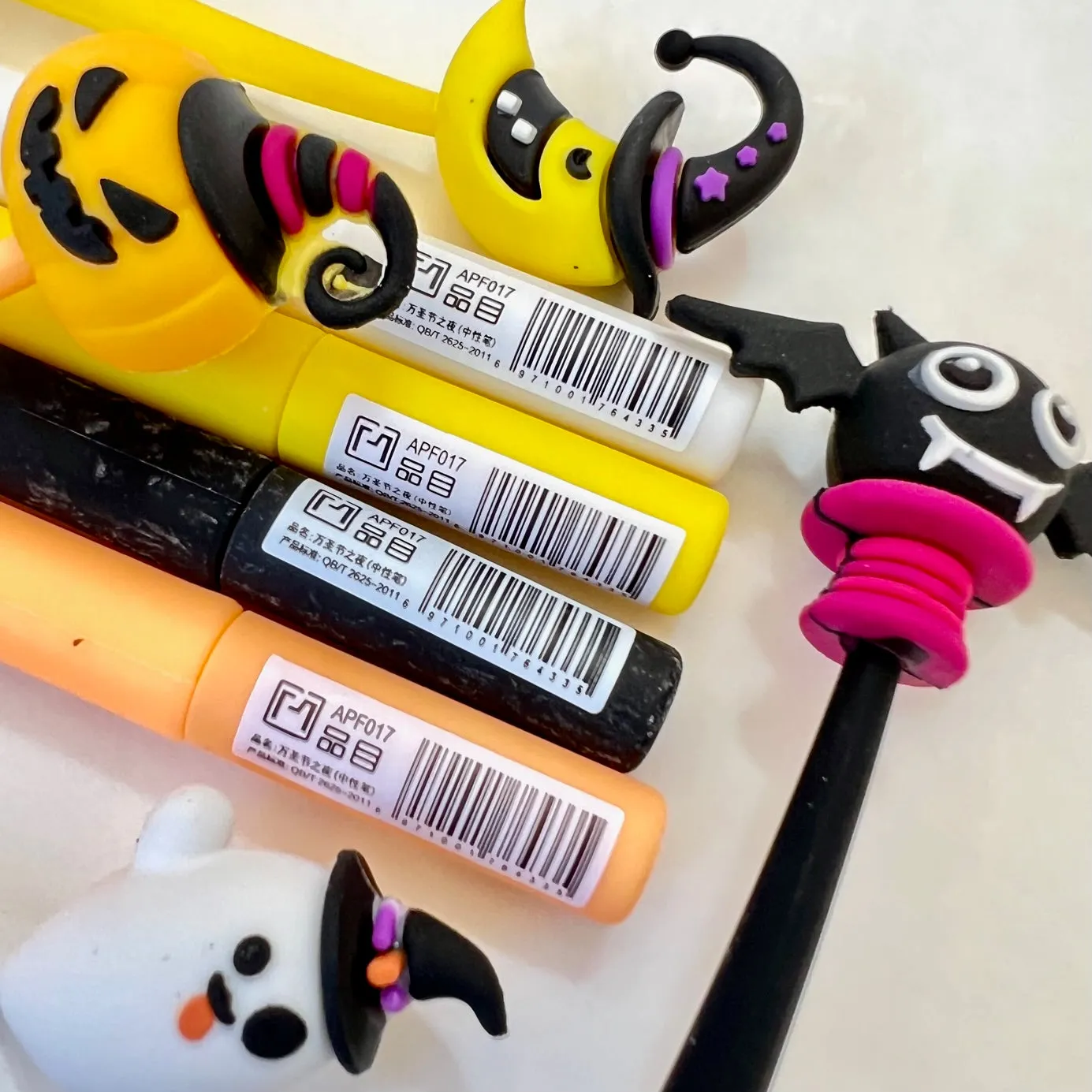 X 22557 HALLOWEEN PARTY WIGGLE GEL PEN-DISCONTINUED